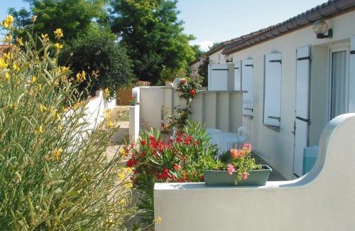 Saint-Georges-de-Didonne Apartment | Comfortable Stay at Lagrange Vacances Les Maisons de Saint Georges