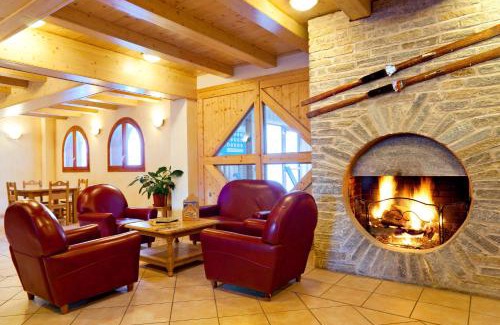 Val Cenis Resort | Pet-Friendly Retreat at Lagrange Vacances Les Valmonts