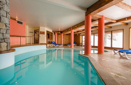 Vallandry Apartment | Relax at Lagrange Vacances L'Arollaie with Pool & Hot Tub