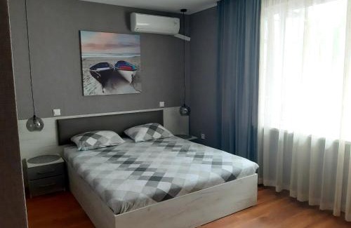 Kiten House | Cozy Laguna: Pet-Friendly Retreat with Ocean Views