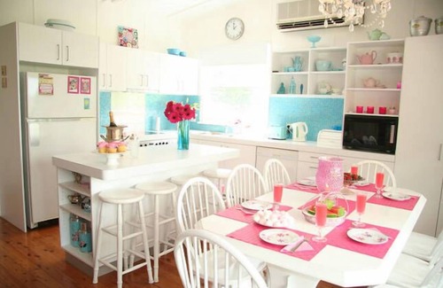 Hyams Beach House | Pet-Friendly Laguna Blue at Hyams Beach with Spa Access