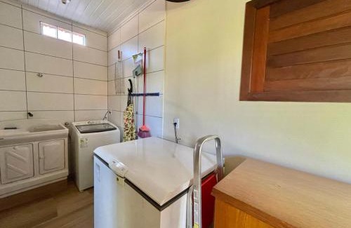 Laguna House | Pet and Child Friendly Getaway at Linda Casa!