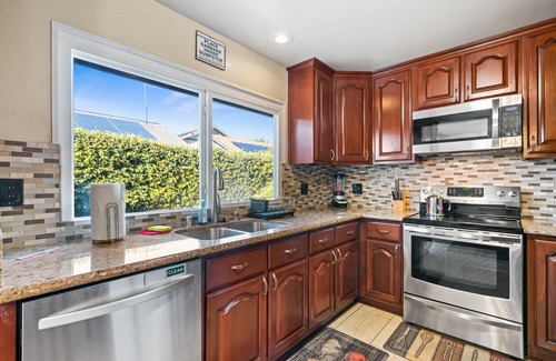 Laguna Hills House | Sunny Laguna Retreat: Family-Friendly Games Room & Beach Access