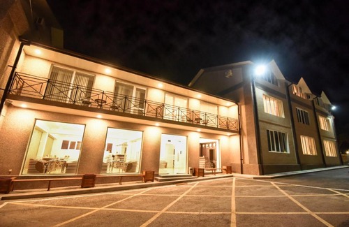 Vanadzor Hotel | Oceanfront Laguna Hotel: Guest Rated 9.1 with Pool Access