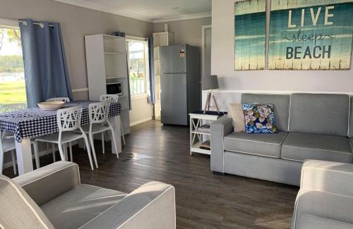 Sussex Inlet Resort | Laguna Lodge: Group Getaway with Ocean Views & Pool