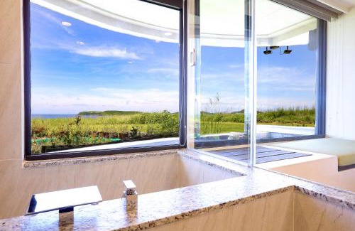 Magong Bed & Breakfast | Discover Laguna Villas & Resorts: 4-Star Oceanfront Retreat