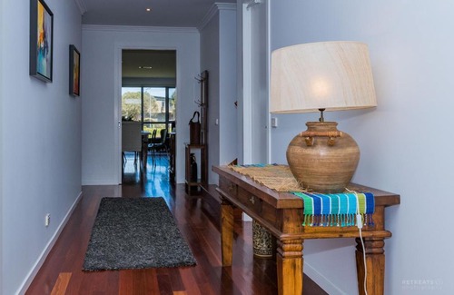 Torquay House | Family-Friendly Lahinch Mews with Top Guest Ratings