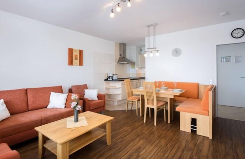 Lahnstein auf der Hohe Apartment | Stylish Apartment B1013 with Pool and Spa Amenities
