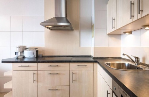 Lahnstein auf der Hohe Apartment | Stylish Apartment B1013 with Pool and Spa Amenities