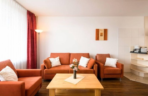 Lahnstein auf der Hohe Apartment | Stylish Apartment B1013 with Pool and Spa Amenities