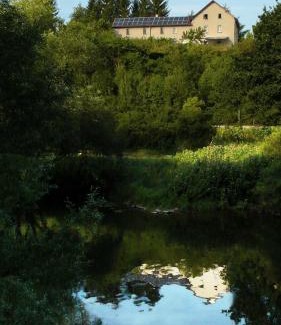 Arfurt Apartment | Oceanfront Stay at Lahnhaus Brühl/Fende Haus - Guest Rated 8/10