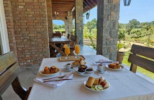 Kurbin Hotel | Experience Lahuta e Vjeter Agroturizem: Rated 9.4/10 Stay