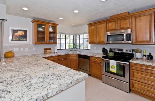La Quinta House | Modern Pet-Friendly Villa in La Quinta with Pool Access
