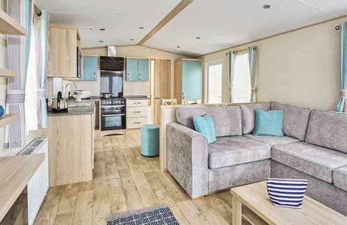 Holywell House | Family-Friendly 3 Bedroom Retreat in Holywell Bay