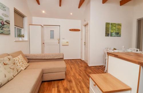 Ripley House | Pet-Friendly Retreat at Lair Close Cottage - 4-Star Comfort