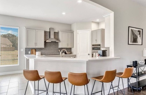 Heath House | Inviting Home with Lake Access and Theatre Experience