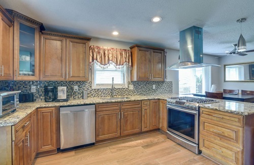 Freeport House | Inviting Freeport Home with Private Pool & Lake Access
