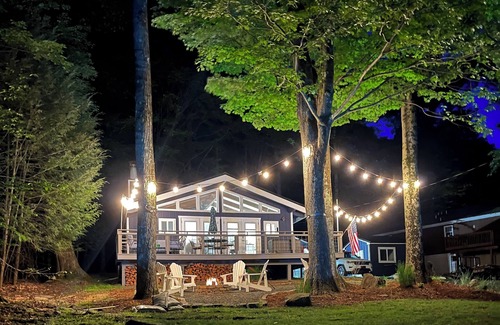 Greentown Cottage | Lake Wallenpaupack Retreat: Pool, Kitchen & Scenic Views