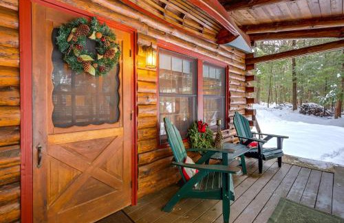 Lake Luzerne House | Idyllic Lake Luzerne Cabin with Private Beach Access