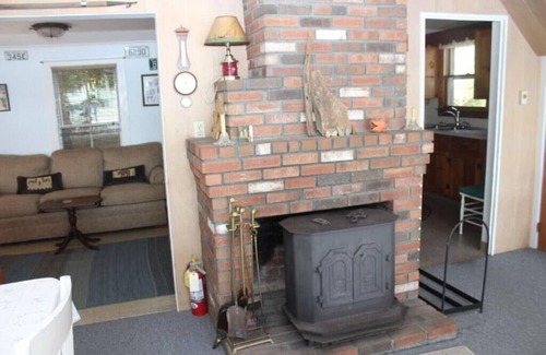 Laconia Cottage | Breathtaking Lake and Mountain Views Await You