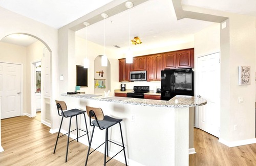 Florida Central Atlantic Coast Condo | Beautiful Vista Cay 3 Bed, 2 Bath with Pool & Spa Access
