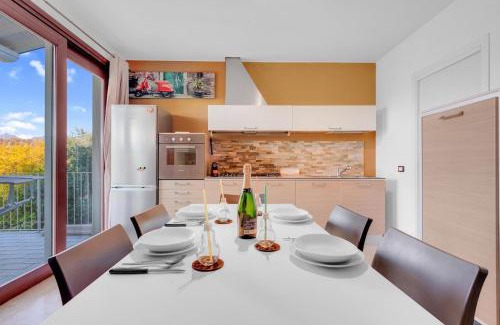 Crociale Apartment | Lake and Sun, Garda Bliss with Pool