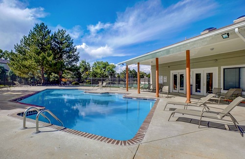 Highlands Condo | Discover Lake Arbor Penthouse Suite: Steps to Nature & Fun