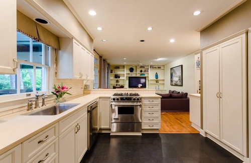 Tarrytown House | Lake Austin Retreat: Pet-Friendly Getaway Near Downtown