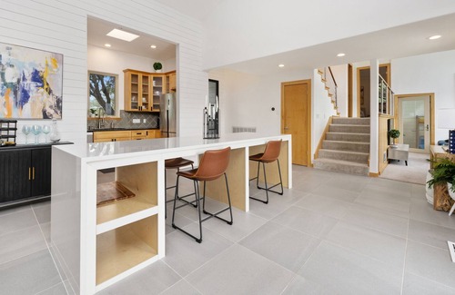 Apache Shores House | LAKE AUSTIN RETREAT - BEST VIEWS ON THE LAKE - ONE YEAR RENTAL ONLY