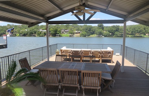 Rivercrest House | Idyllic Lake Austin Waterfront Retreat with Breathtaking Views