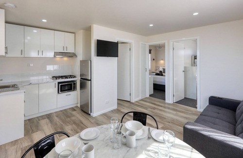 Lake Boga House | Pet-Friendly Lake Boga Caravan Park: Rated 9.4/10 Stay