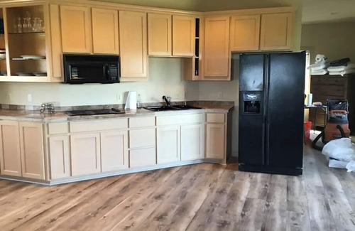 Burnet Apartment | Discover Lake Buchanan: Enjoy Complimentary Breakfast