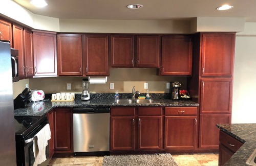Chelan Condo | Beautiful Lake Chelan Executive Condo at Grandview