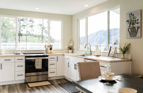 Manson House | Lake Chelan View Retreat with Pool, Hot Tub & Family Fun