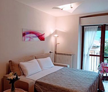 Acquaseria Apartment | Scenic Lake Como View Apartment Allegro - Family-Friendly Stay