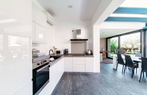 Torno Villa | Tranquil Lake Como Villa Torno with Kitchen Amenities