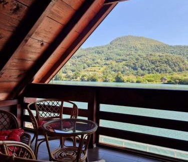 Milici House | Lake Cottage