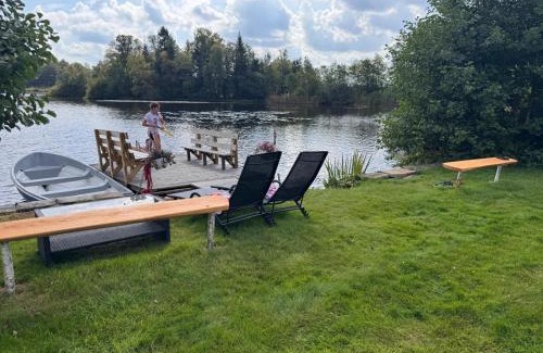 Perstorp Municipality House | Lake cottage with private pier