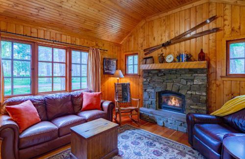 Camp Sherman Resort | Exceptional Lake Creek Lodge: Pet Friendly with Ocean Views
