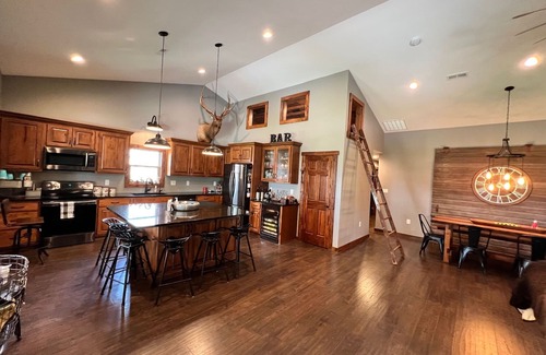 Wheeler County Cabin | Top-Rated Lake Ericson Cabin with Scenic Views & Pool