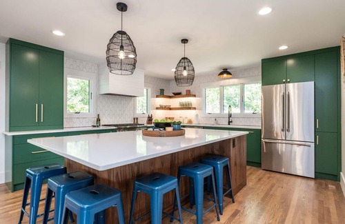 Bracey House | Discover Lake Escape: Pool, Panoramic Views & More!