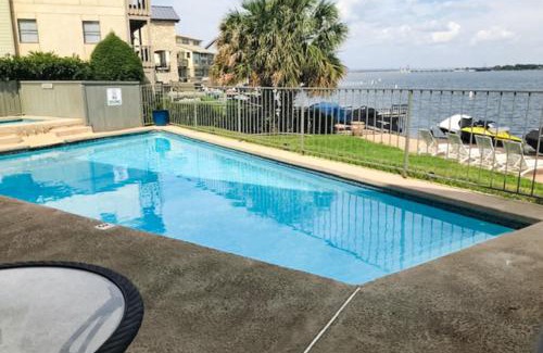 Horseshoe Bay House | Lake Escape: Guest Rated 8.3 with Pet-Friendly Amenities