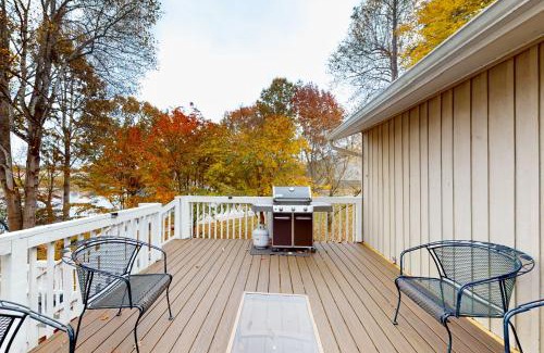 Moneta House | Unforgettable Lake Escape with Hot Tub & Family-Friendly Fun