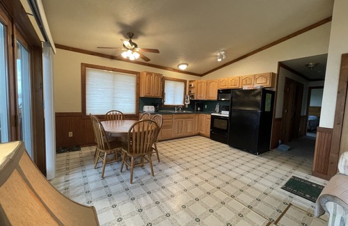 Germfask Cabin | Scenic Lakefront Cabin: 3 Bedrooms Near Top UP Attractions
