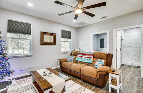 Quitman House | Lake Fork Cabin with Boat Launch and Fishing Pier