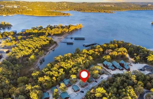 Indian Point House | Premier Lake Front Cabin on Indian Point with Pool & Hot Tub