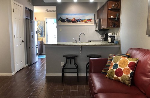 Highland Lake Estates Condo | Waterfront Condo at the Island with Pool & Spa Amenities