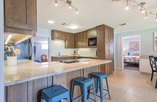 Marble Falls House | Lake Front Family Retreat-Colorado Arm of LBJ!
