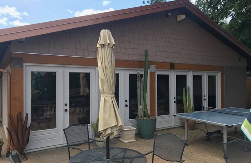 Paso Robles House | Beautiful Lakefront Home with Private Dock and Spa Access
