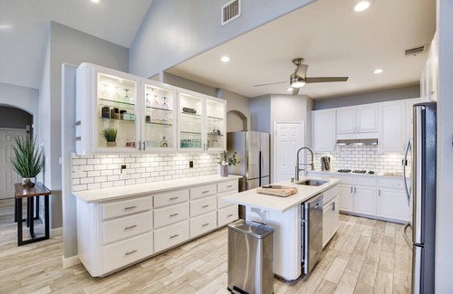 Highland Lake Estates House | Lake Front Paradise: Pool, Dock, Views & 10/10 Guest Rating!